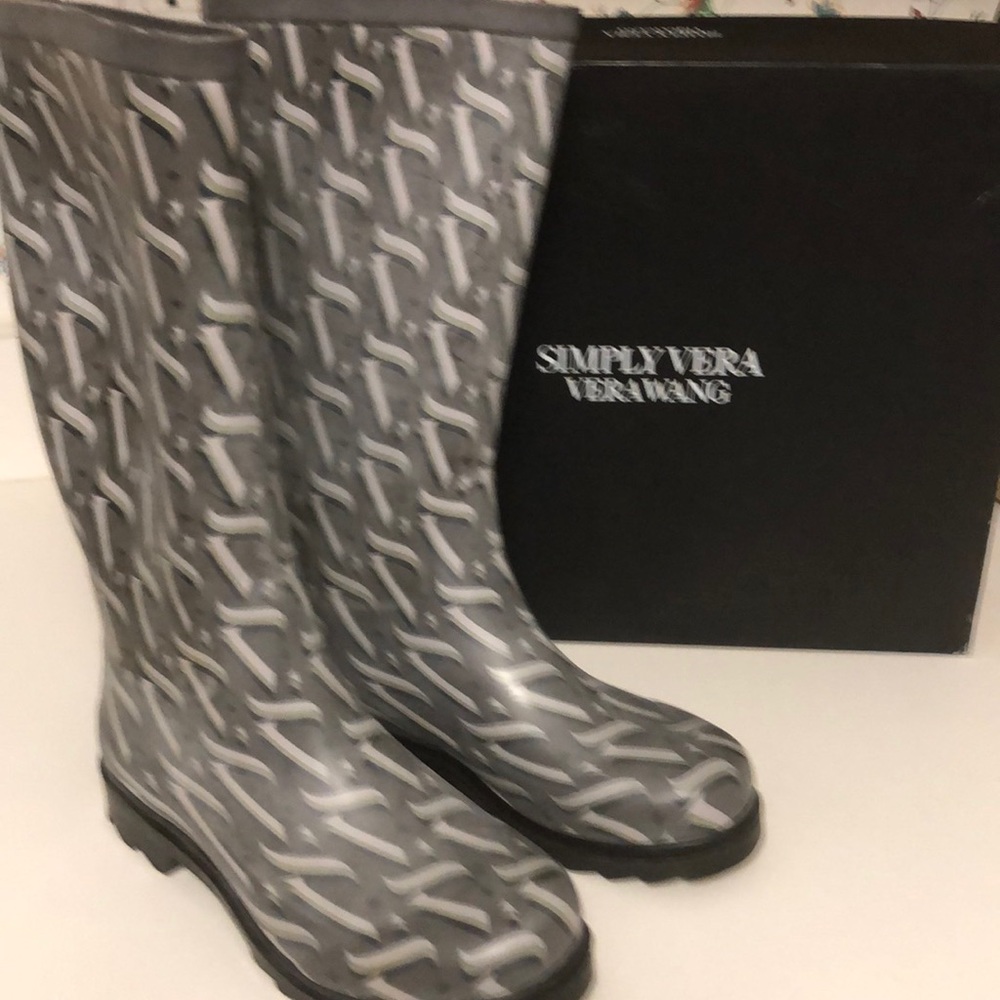 Simply Vera Vera Wang RainBoots New